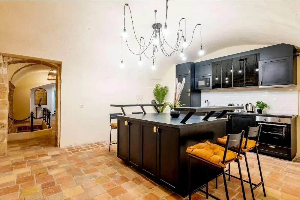 Keyz - Spacious 2Bd In The Heart Of Le Marais Paris France